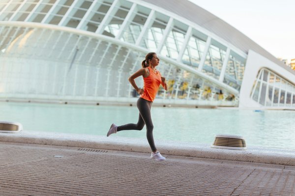 La santé mentale et le sport : comment l'exercice physique aide à réduire le stress et l'anxiété